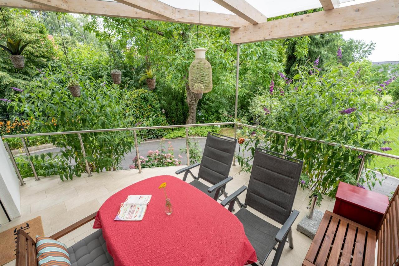 Apartments Im Garten - Haus Daniela Graz Ngoại thất bức ảnh
